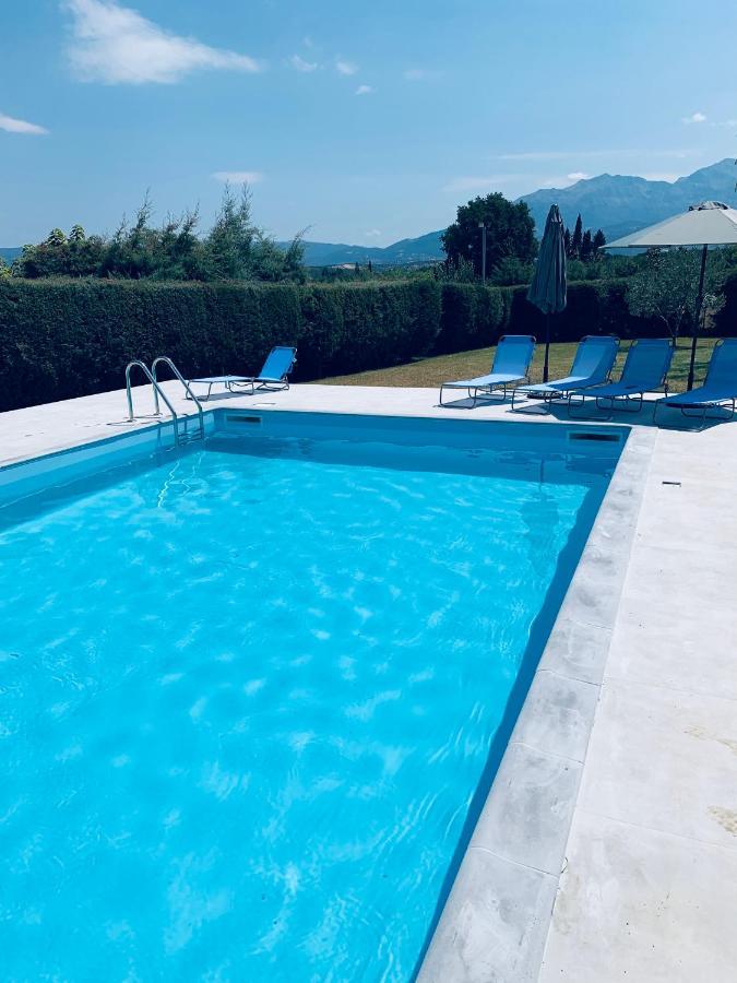 Villa In Nature Mitopoli Eksteriør bilde